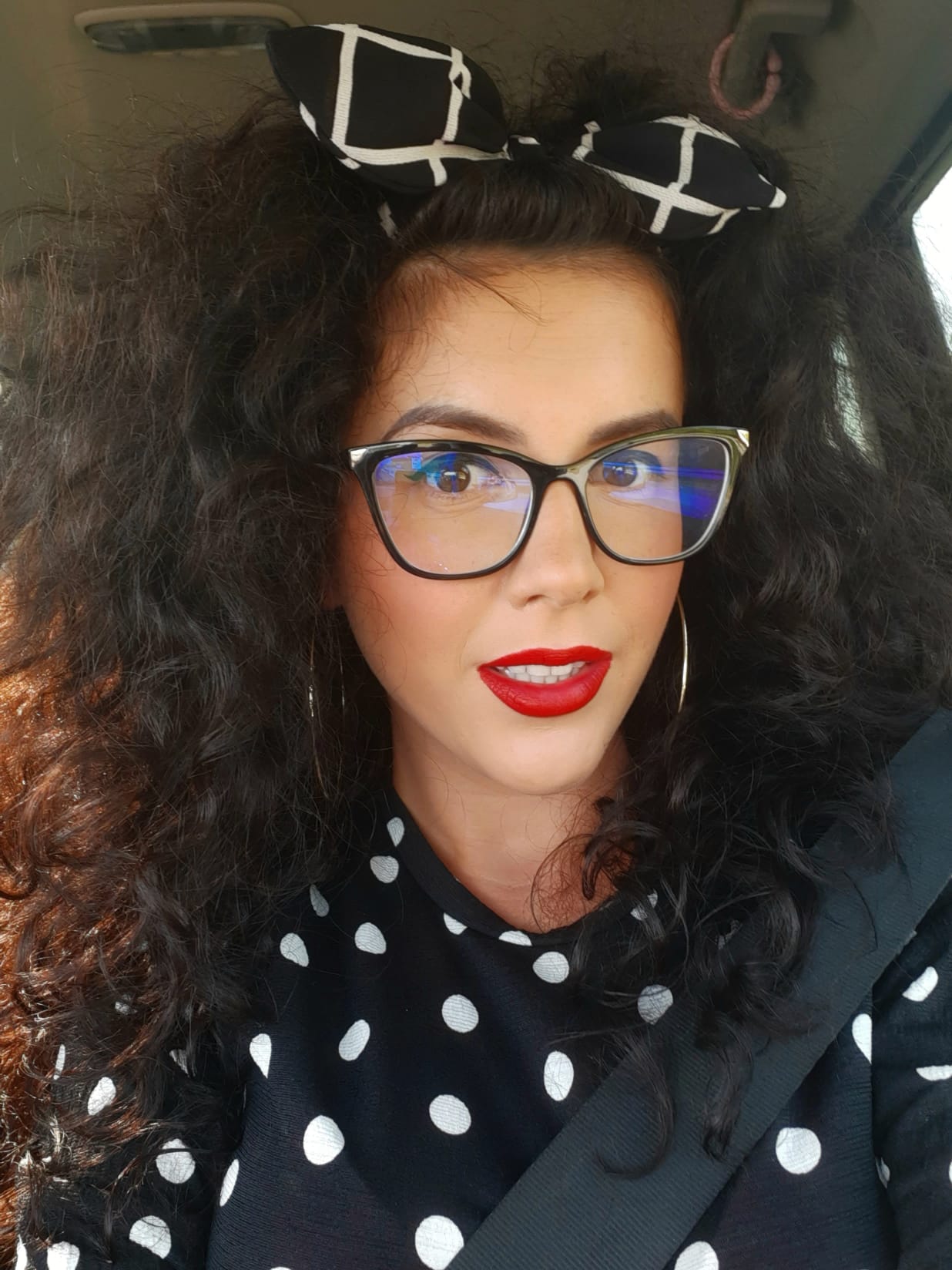 Marina Medić, međunarodno certificirani porođajni edukator (eng. CBE, Childbirth Educator), voditeljica trudničkih tečajeva i majka troje djece.